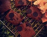 A picture of step 6 of Oreo fudge brownies.