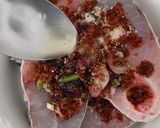 Hình bước làm 1 của món Cá chẽm kho hành ớt