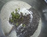 Foto del paso 1 de la receta: Pancitos integrales con chía y semillas de zapallo