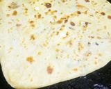 A picture of step 3 of Chicken tikka cheese paratha.