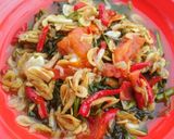 Foto langkah ke 3 dari resep Tumis Kangkung+Rebon.
