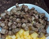 Foto langkah ke 2 dari resep Sambal Goreng Kentang Ati Sapi.