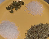 A picture of step 2 of Homemade Mouthfresherner mukhwas.