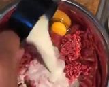 A picture of step 4 of Japanese Hamburg.