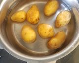 A picture of step 1 of Lasaniya Batata With Methi Thepla - Spicy Garlicky Potato Curry With Thepla - Gujarati Cuisine.