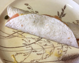 Foto del paso 3 de la receta: Canapé enrollado de salmón ahumado