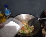 Foto langkah ke 5 dari resep Tumis Pakis.