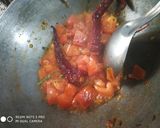 A picture of step 2 of Tomato tambli/tambuli.