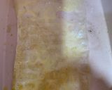 Foto langkah ke 3 dari resep Banana Strawberry Crepes |Rice paper.