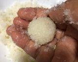 A picture of step 3 of Chocolate coconut laddu.