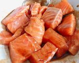 Hình bước làm 1 của món Cá Hồi Kho Tiêu