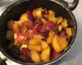 Une image de l'étape 3 de Compote aux fruits du jardin (pommes,pêches blanches,prunes d ente et quetsches).
