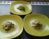 A picture of step 4 of Zucchini pasta with avocado pesto.