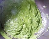 A picture of step 4 of Lahasuni palak garlic spinach curry.