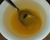 عکس مرحله 1 از دستور نوشیدنی خنک لیمو و عسل😋