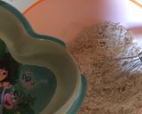 A picture of step 4 of Egg roll.