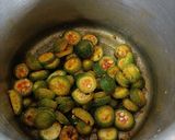 A picture of step 3 of Kantola sabji recipe.
