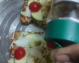 A picture of step 3 of Pizza toast.