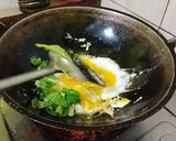 Foto langkah ke 5 dari resep Mie Tek Tek pakai Kuah 🍝🫕.