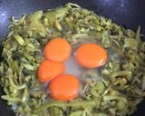 รูปขั้นตอนการทำที่ 4 ของ ผักกาดดองผัดไข่