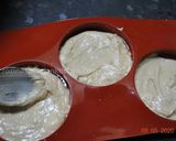 A picture of step 6 of Tiny Apple Cakes.