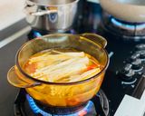 Hình bước làm 3 của món Canh Chua Giá Đỗ Nấm Kim Châm