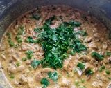 A picture of step 4 of Mushroom Matar Masala.