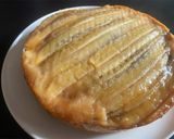 A picture of step 7 of Rice Cooker Banana Upside-down Cake.