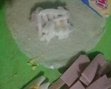 Foto langkah ke 2 dari resep Risol Sosis Mayo.
