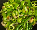 A picture of step 1 of Green Peri Peri Sauce.