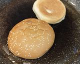 Foto del passaggio 5 della ricetta Hamburger gourmet funghi e tartufo