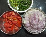 अल्टिमेट ब्रेड ऑम्लेट (ultimate bread omlette recipe in marathi) रेसिपी स्टेप 1 फोटो