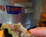 Foto langkah ke 4 dari resep Sawi Gulung isi Daging.