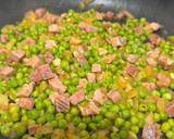 Foto del paso 5 de la receta: Guisantes con jamón