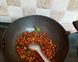 नवरात्री स्पेशल मसाला चने (Navratri Special Masala Chane Recipe In Marathi) रेसिपी स्टेप 2 फोटो 