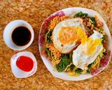 Hình bước làm 4 của món Mì trộn thịt heo bằm, trứng ốp la