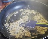 Foto del paso 1 de la receta: Empanadillas de carne con setas