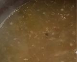 A picture of step 1 of Chicken corn soup.