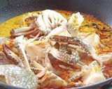 Gambar langkah 8 resipi Kari Ketam.