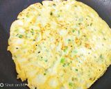 A picture of step 9 of Oats spring Onion dosa.