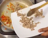 A picture of step 3 of Title:Chicken pancake wrap.