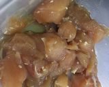 รูปขั้นตอนการทำที่ 1 ของ ไก่ผัดมันฝรั่ง~ไข่ดาว
