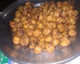 A picture of step 1 of Chatpata chana fry(kabhuli chola).