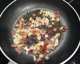 Foto del paso 2 de la receta: Ensalada Campera con Crujiente de Ajo y Jamón Ibérico