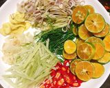 Hình bước làm 4 của món Chân gà ngâm sả tắc