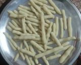 A picture of step 5 of Homemade Kurkure.