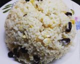 Foto langkah ke 3 dari resep Raisin butter rice.