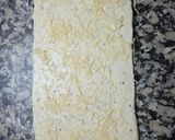 Foto del paso 1 de la receta: Talitas con orégano y queso rallado!!