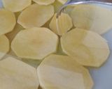 Foto del paso 3 de la receta: Patatas gochas al microondas