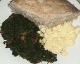 A picture of step 3 of Scrumbled eggs, spinach and brown ugali.